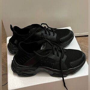 Steve Madden NYC black rhinestone athletic shoes size 10
